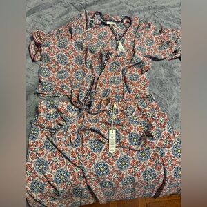 Tile-Print Two-Piece Lounge Set in Coral, Navy & Cream Size 1x